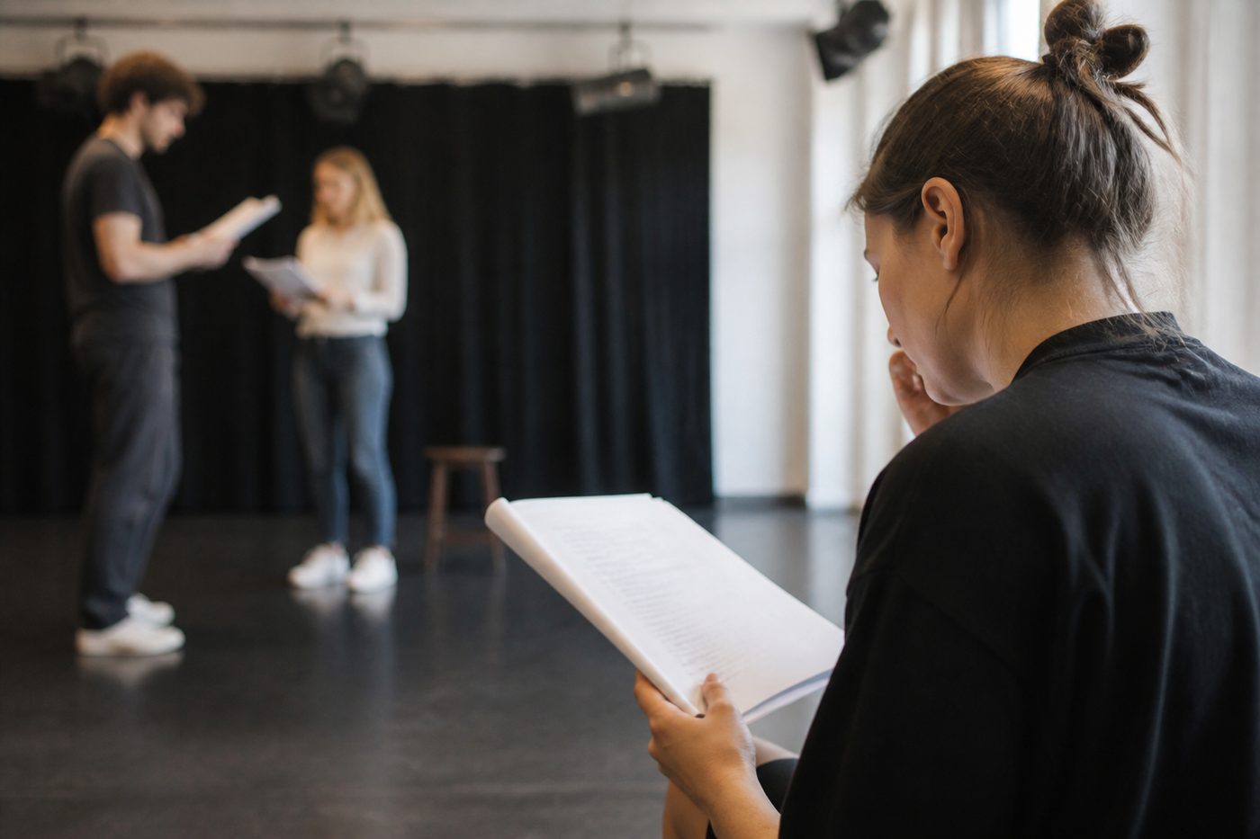 Ce que couvre cette rubrique : Cours de theatre amateur : formats, cadre legal et droits d'auteur