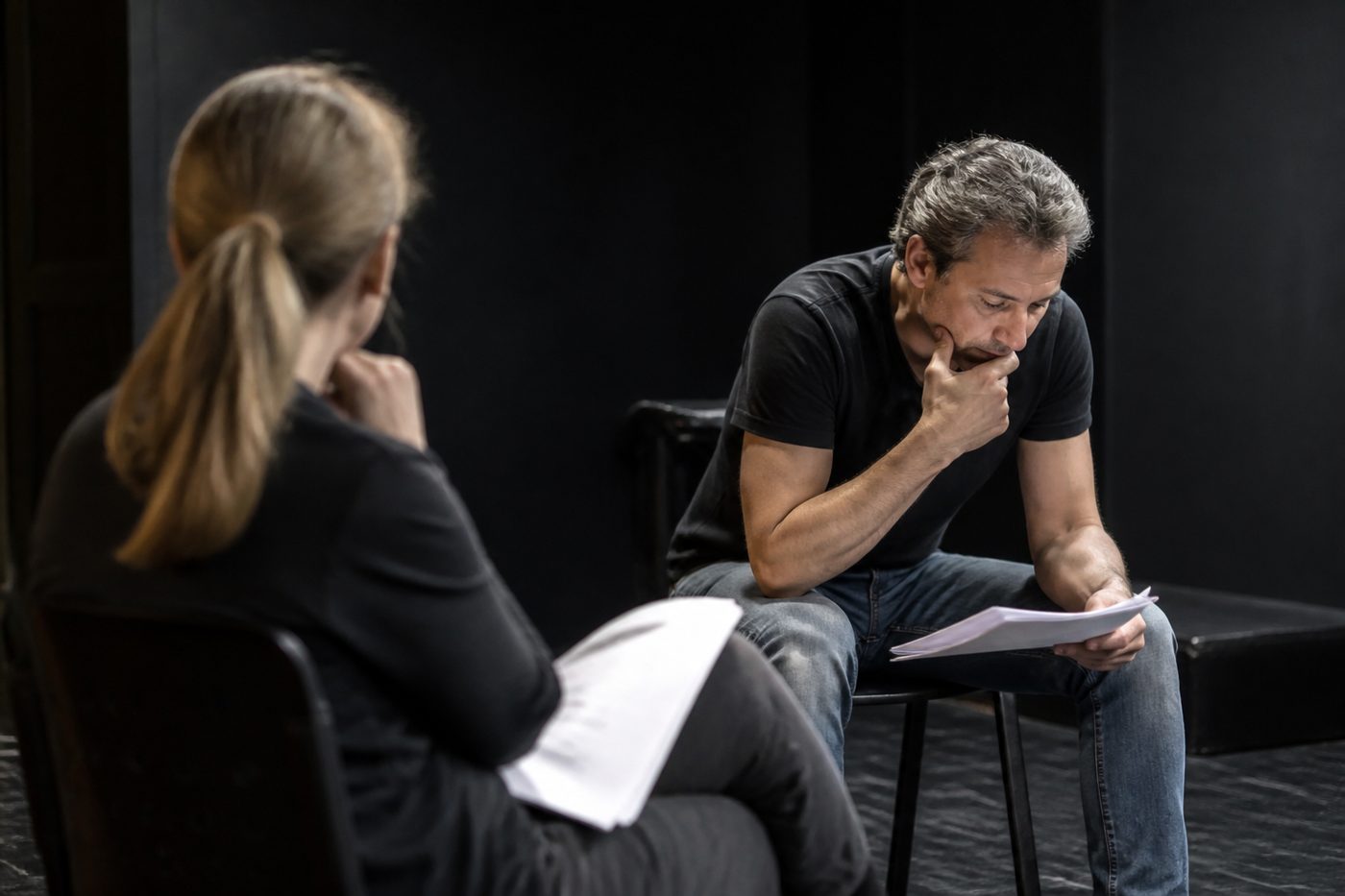 Les vingt premi&egrave;res minutes : Une seance de theatre amateur, minute par minute